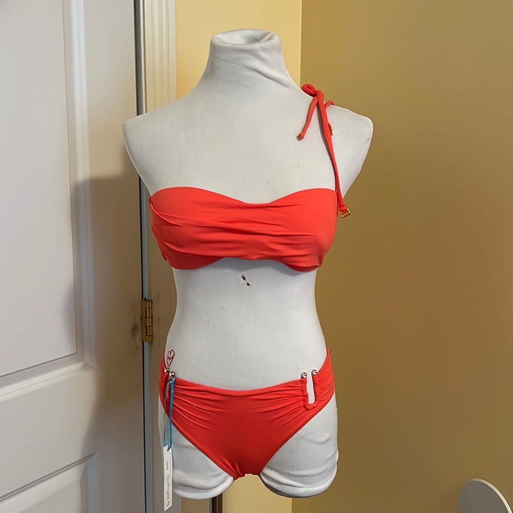 Dorit Two piece Swimsuit with removable strap
